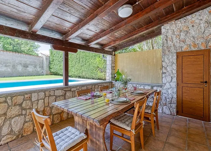 House Mlin Vakantiehuis Kras